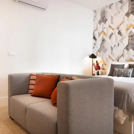 Daire Private Terrace At Flores Street Porto