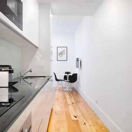 Private Terrace At Flores Street Apartment Porto
